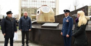 В Роскосмосе установили спускаемый аппарат «Союза МС-10»