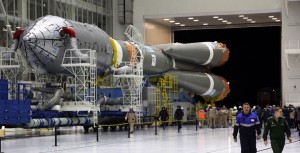 Ракета-носитель «Союз-2.1а» вывезена на cтартовый комплекс